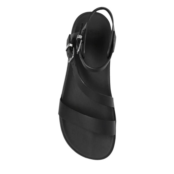 NWOB UGG Sandals Solivan Strap in leather - Picture 6 of 17